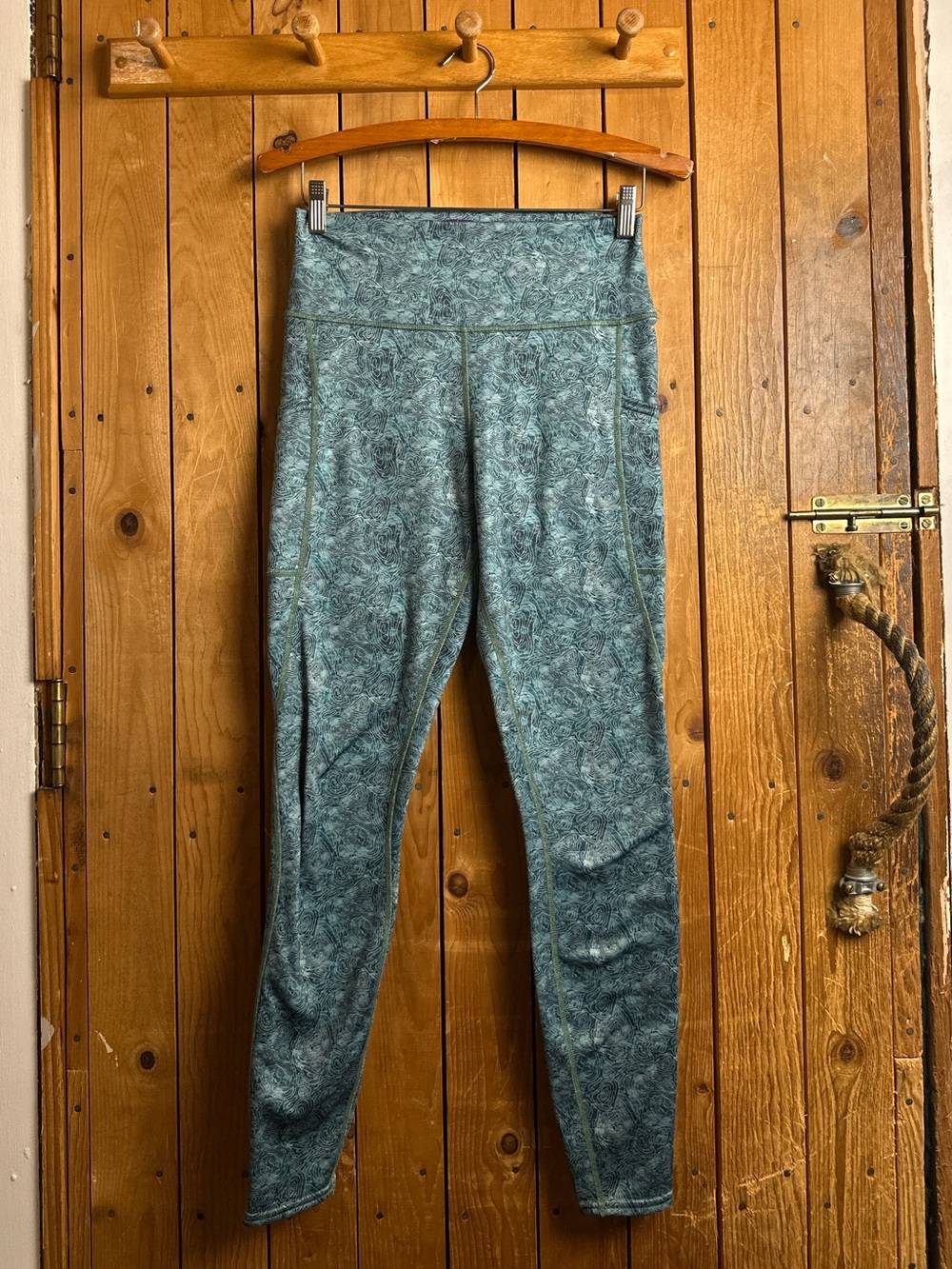 Youer Fleece Lined Teal Blue Topographic Print Leggings Women’s Size Medium